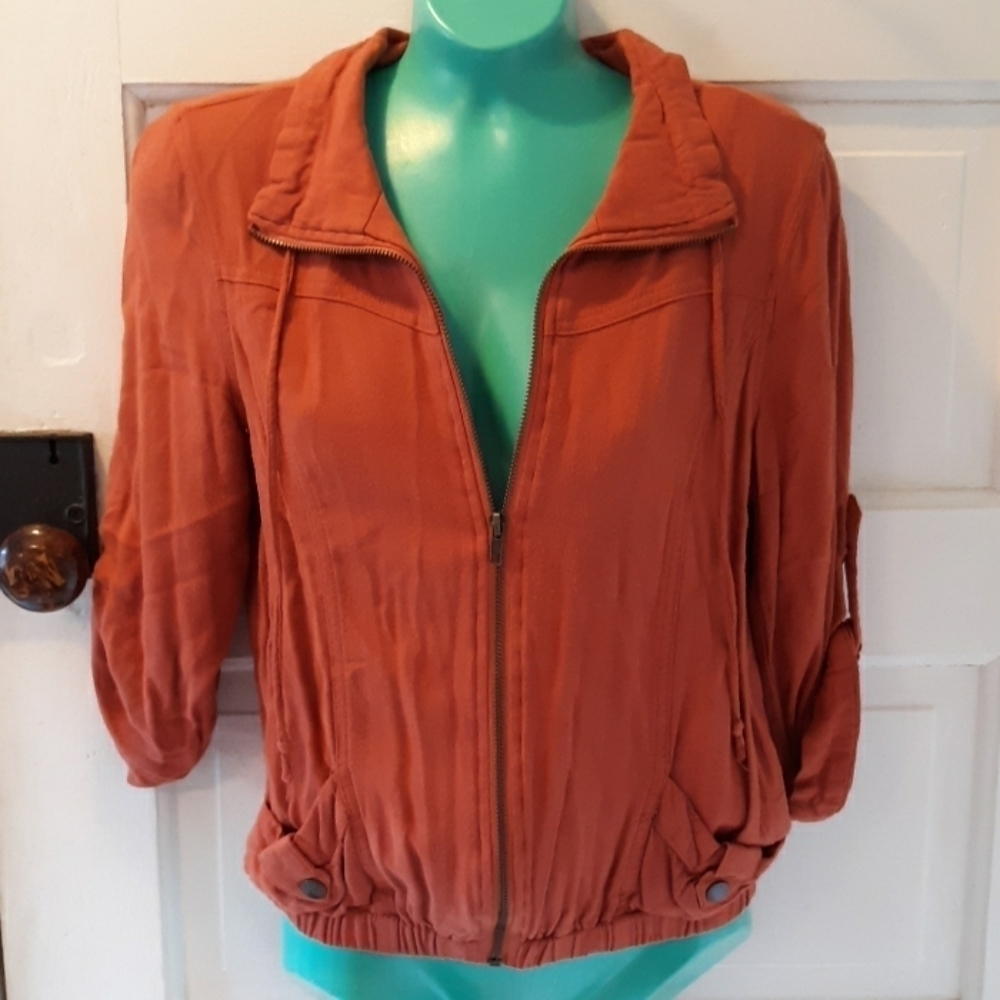 Kira rust color thin zipper jacket medium